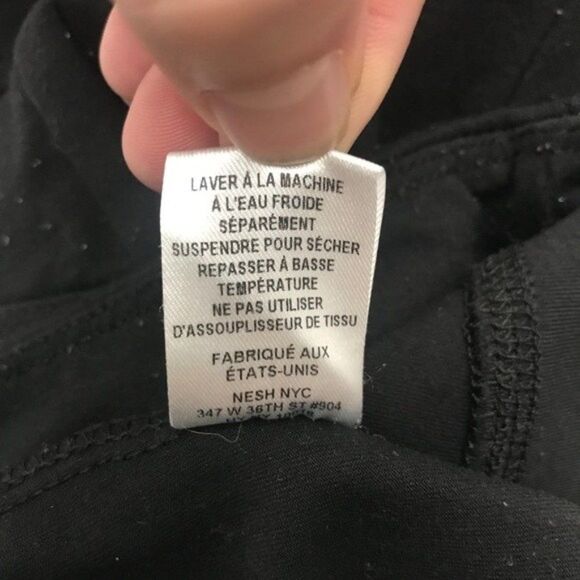 Black Nesh NYC Signature Slit Crop Capris Size - S - Picture 8 of 10
